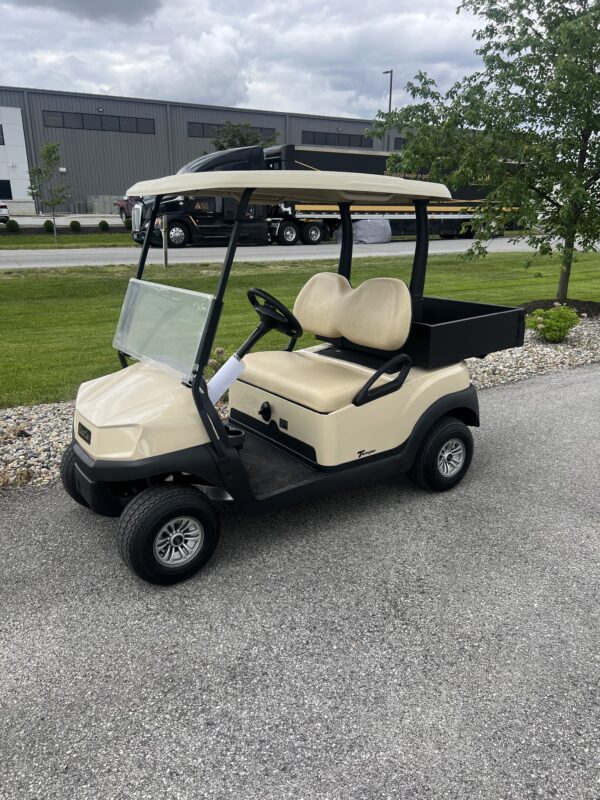 2023 Club Car gas Tempo